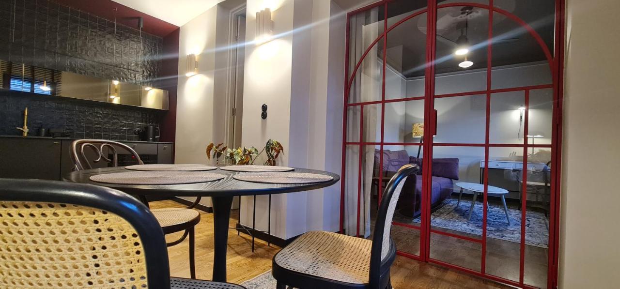 Entu Apartamenty Odrzanska Wroclaw Luaran gambar